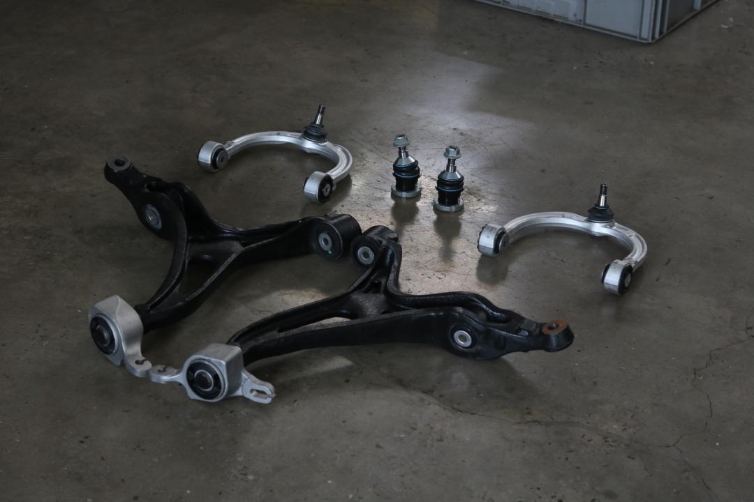 11年奔驰r350老款改新款全程过程,老款奔驰r350真的容易坏吗