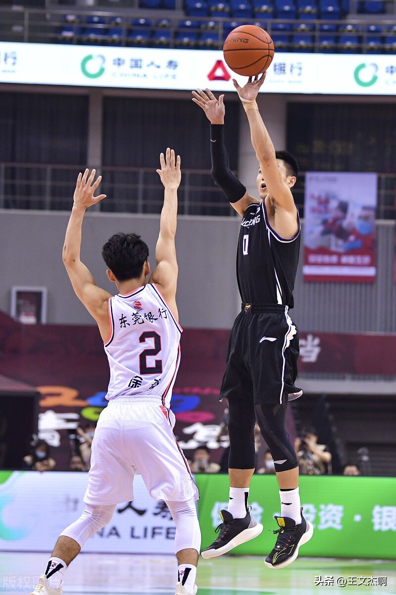 徐杰搓澡式防守什么意思,cba徐杰搓澡式防守