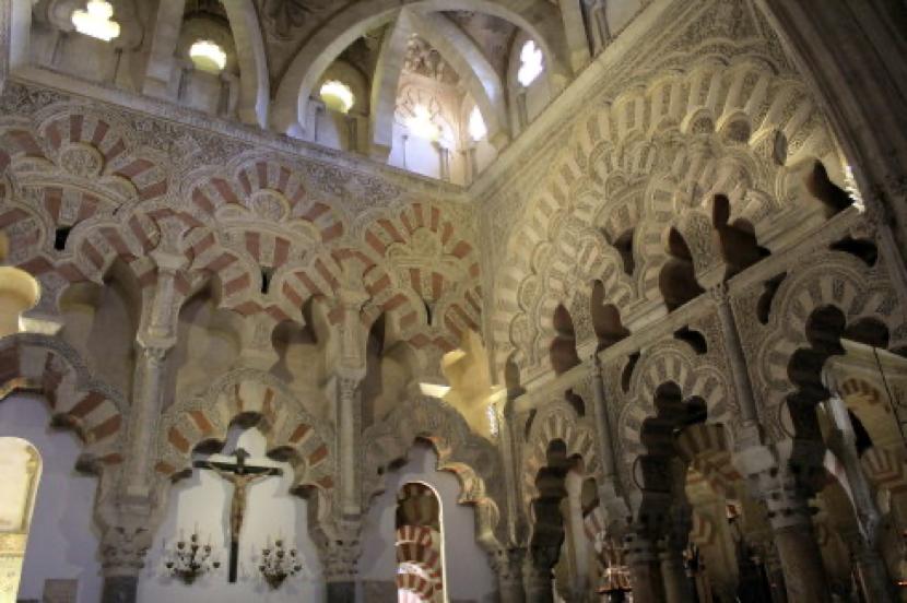 欧洲古代残忍酷刑大全,中世纪酷刑和东方酷刑