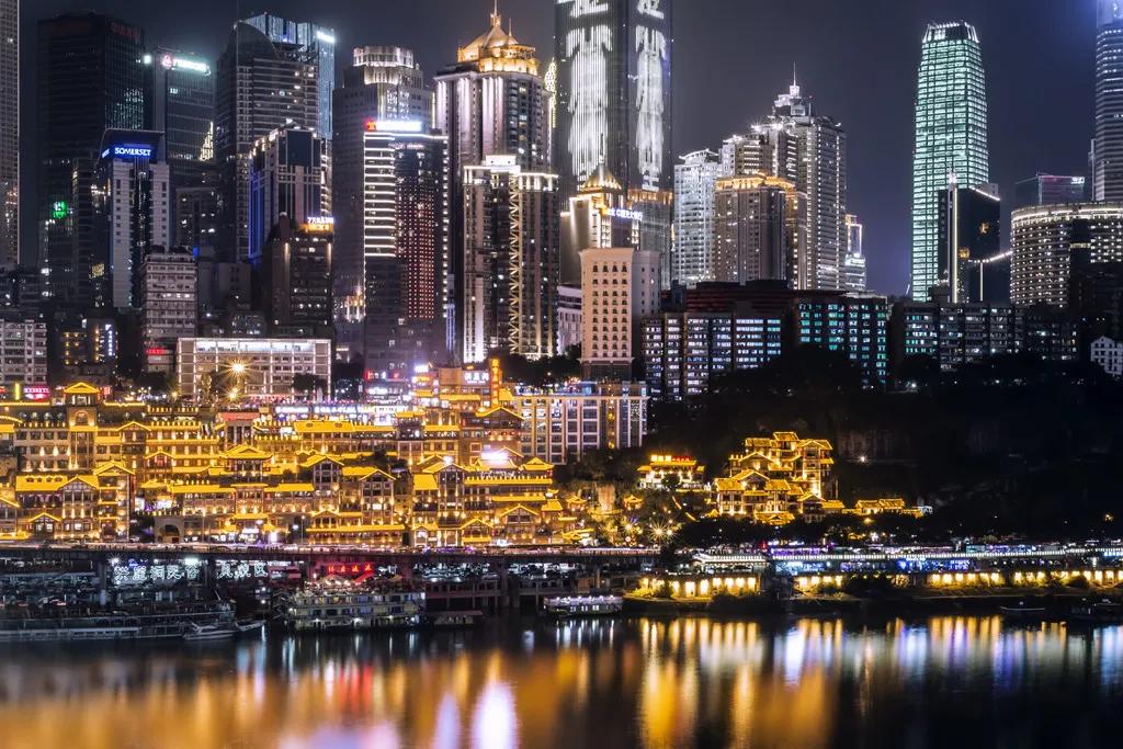 淄博烧烤在中国走红的有利条件,淄博烧烤走红本地人感受