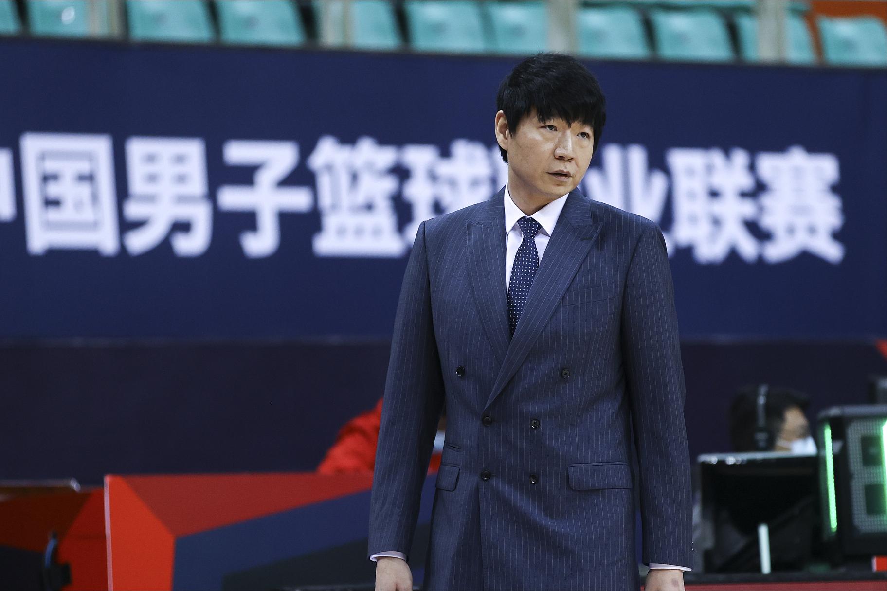 玄冥二老深圳宝安,玄冥二老男篮是谁