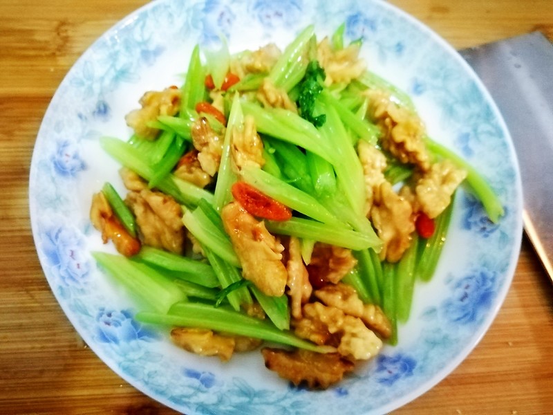 文玩核桃有猫腻吗,小小核桃竟然有这么大的隐患