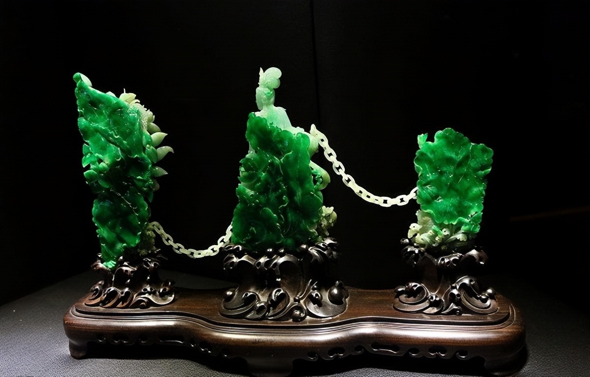 女子直播间里赌石赔得倾家荡产,男子轻信直播赌石被骗十余万