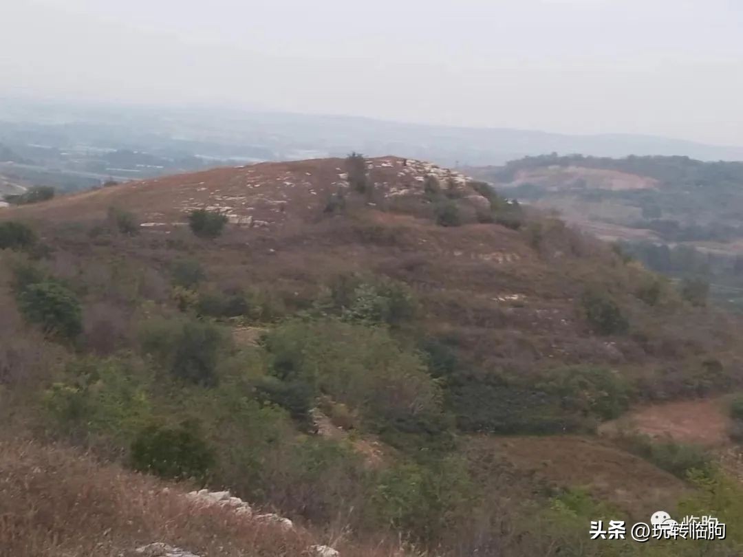 我们一同登上破头山