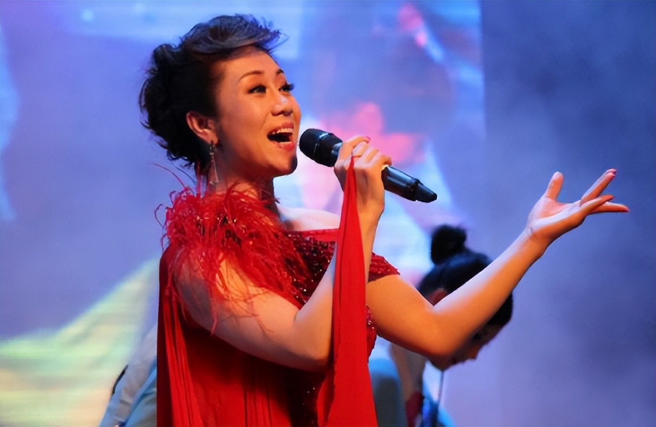 青藏高原七位歌手,青藏高原原唱李娜是出家了吗