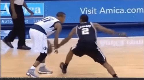 防守大闸最简单的方法,30秒教你防守小技巧