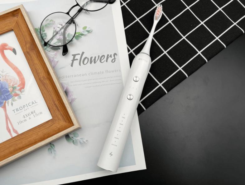 ebonee电动牙刷是德国品牌吗,哪个品牌的电动牙刷清洁效果好