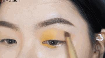 3ce眼影盘overtake橘棕盘画法,化妆眼影眼窝画法