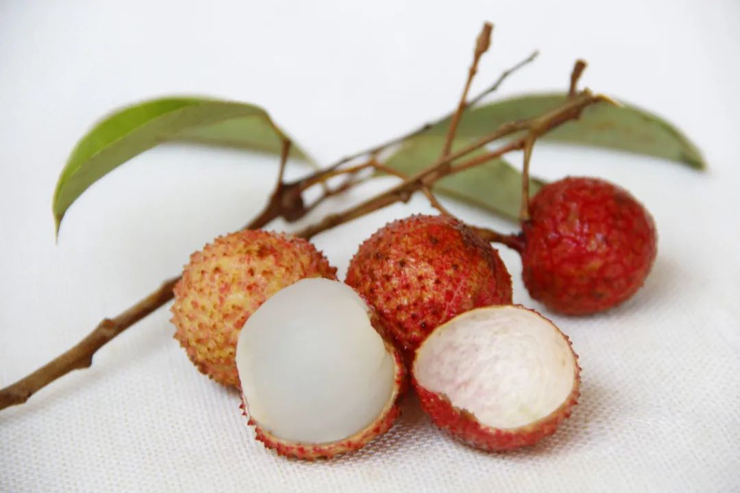 脾胃虚寒腹泻能吃煮苹果吗,脾胃弱吃寒凉食物会拉肚子吗