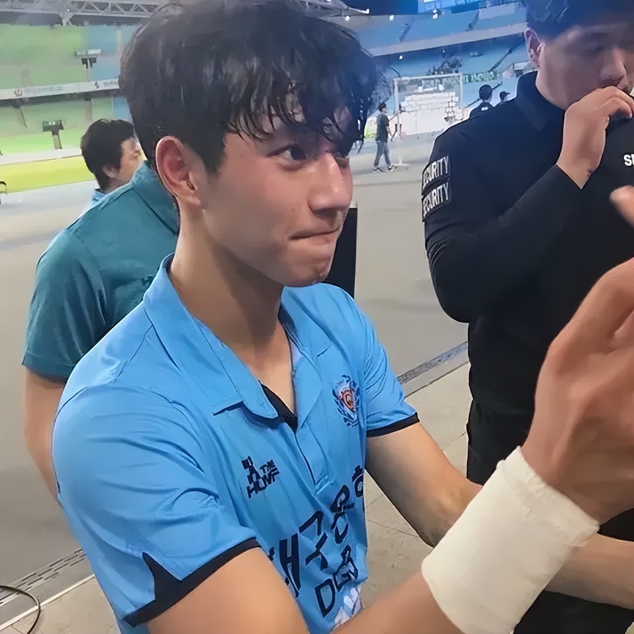 小狼狗身材腹肌,小狼狗霸气腹肌