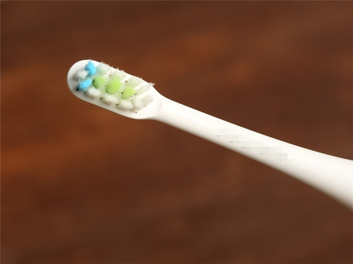 长时间用电动牙刷有害处吗,每天用电动牙刷刷牙害处