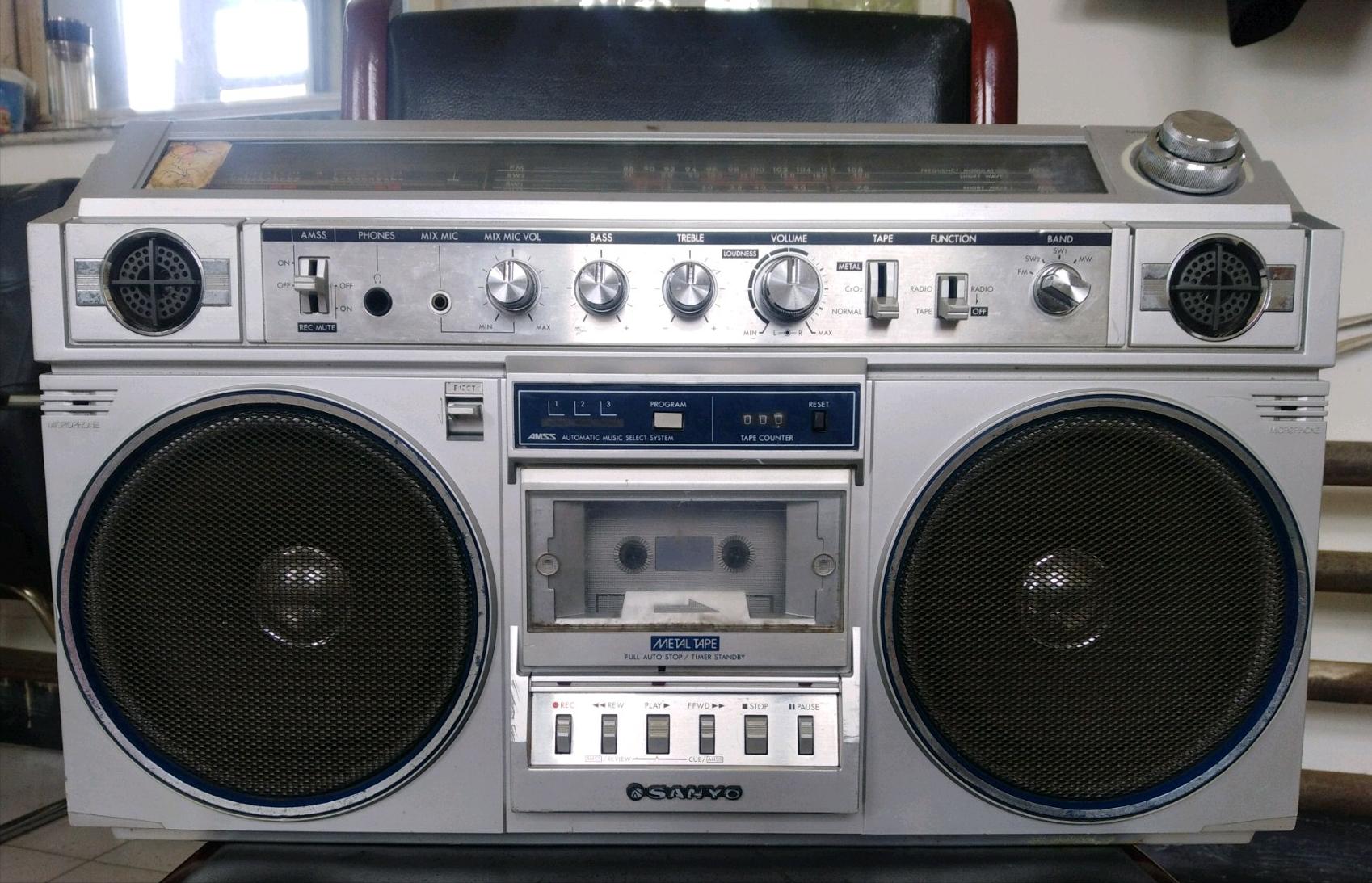 日本最新款三洋收录机,80年代三洋收录机