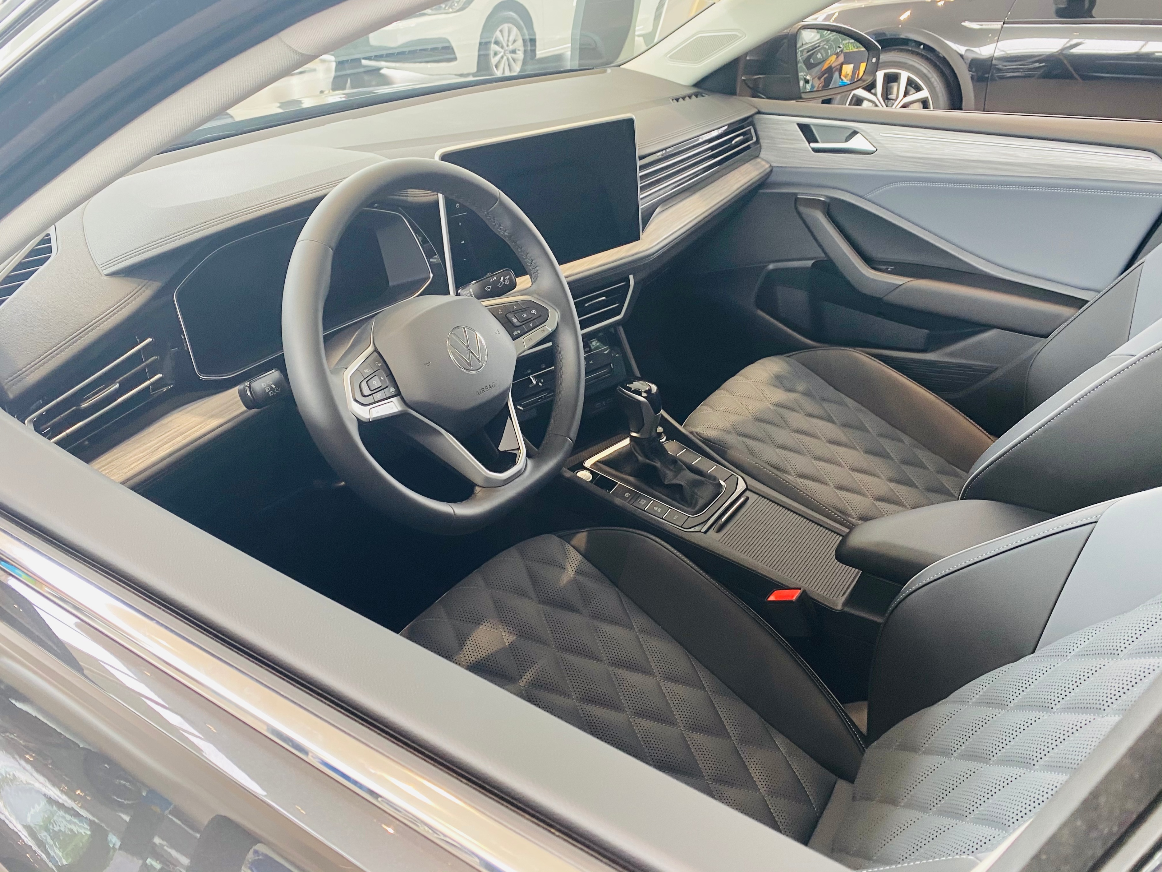 开了9年的老速腾,大众捷达和速腾的对比