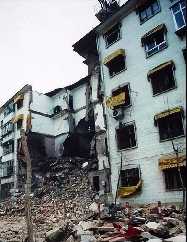 中国十大悍匪刘华强,刘华强的原型和封彪的原型谁厉害