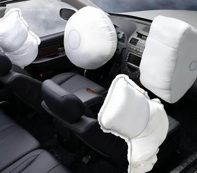 汽车安全气囊是怎样的一个原理,汽车的安全气囊运用的是什么原理