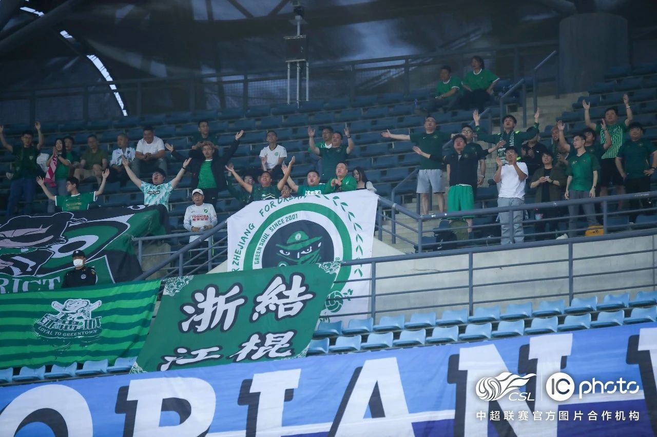 浙江队2-1战胜大连人视频,浙江队3-0大连人