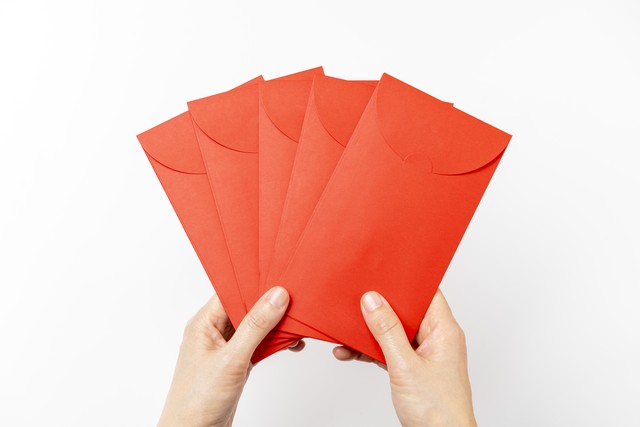 侄子考大学红包给孩子还是父母,侄儿考上大学给红包3000