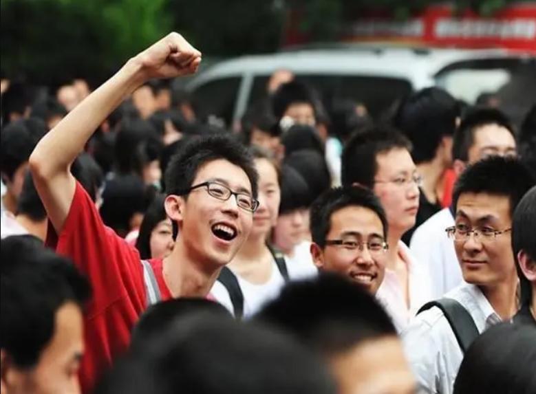 没有被心仪的大学录取可以退档吗,被大学录取了不想去读怎么办