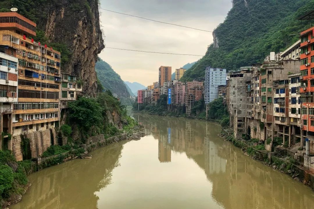 云南盐津县城在哪条江边,云南盐津县城视频