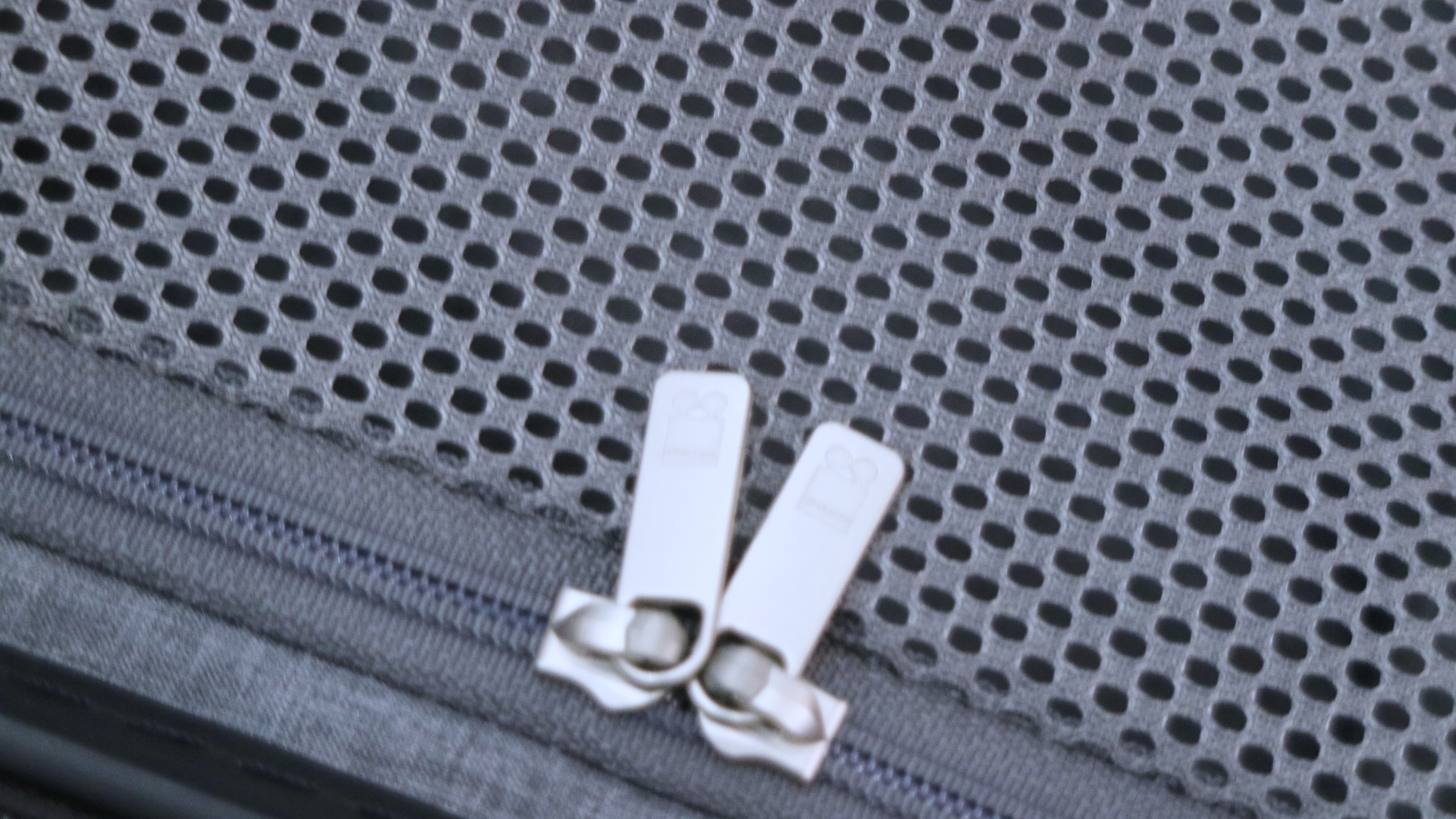 地平线8号行李箱和漫游旅行箱,地平线8号大旅行家系列行李箱