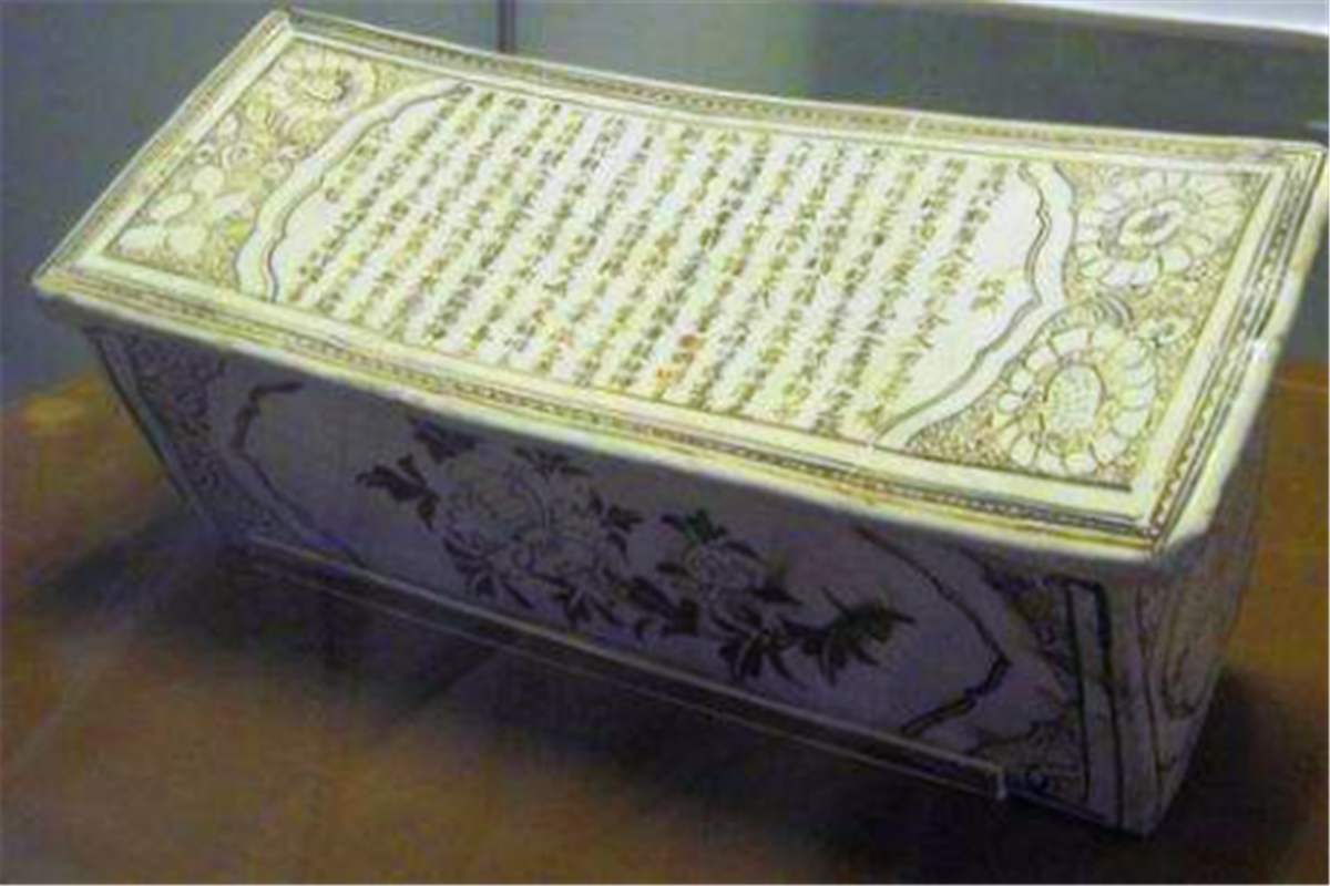 古人到底有多喜爱瓷枕,古人枕瓷枕不难受吗