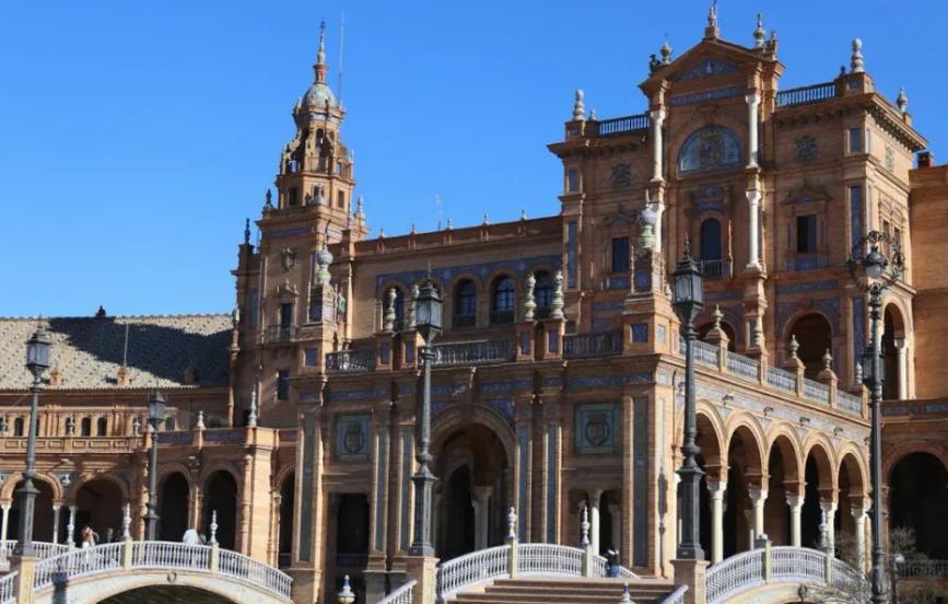 西班牙的建筑和葡萄牙的建筑,西班牙的著名建筑是什么