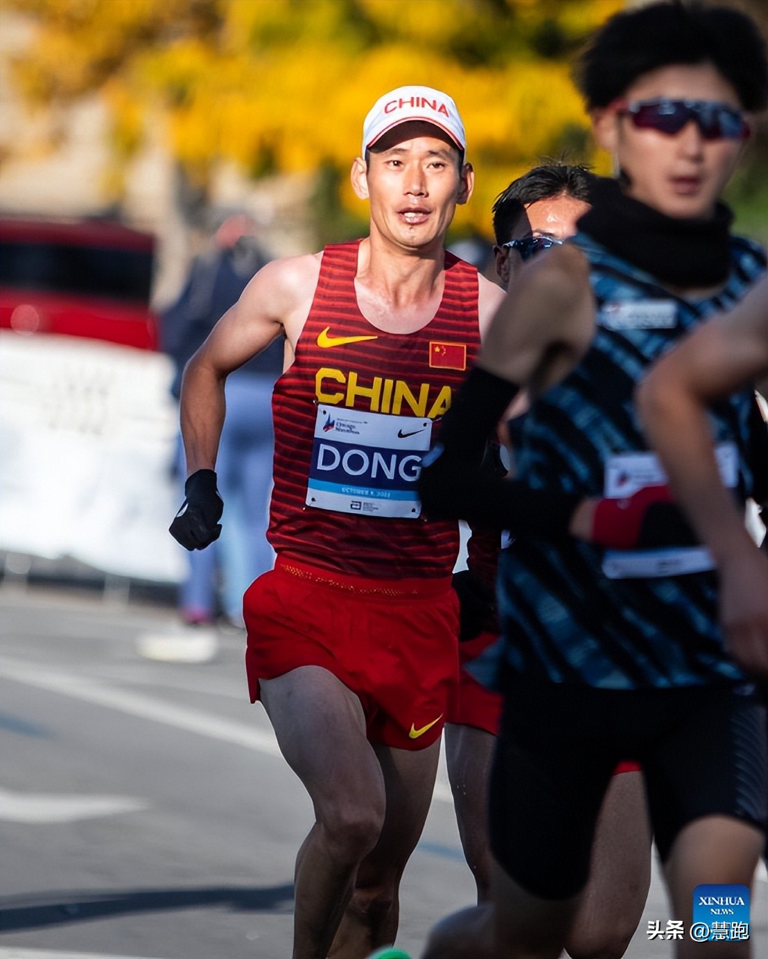 董国建打破国家纪录,董国建一万米纪录