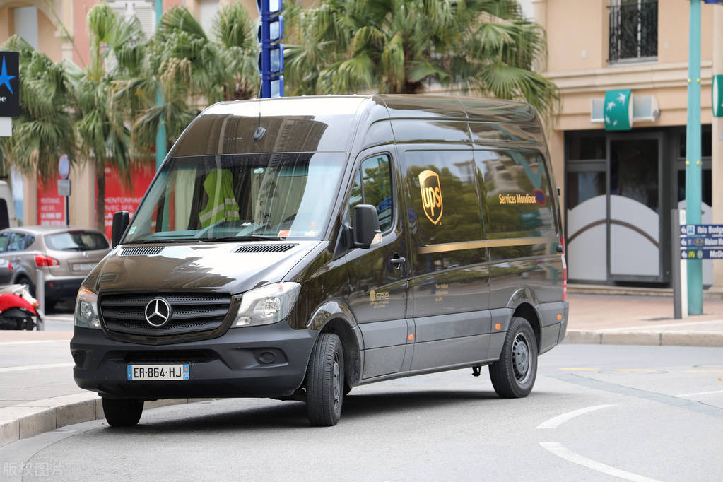 寄国际快递需要寄哪个快递公司,寄国际快递要什么手续