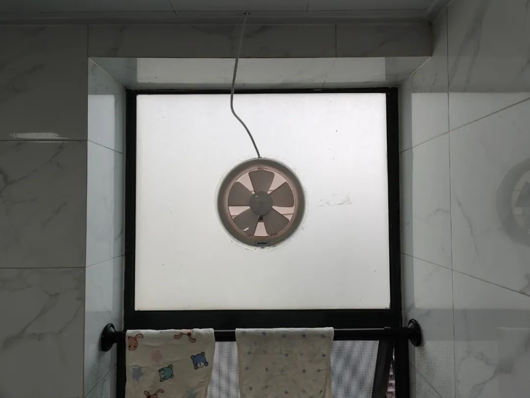 卫生间有臭味怎么解决最有效,怎么解决卫生间地面有臭味的问题