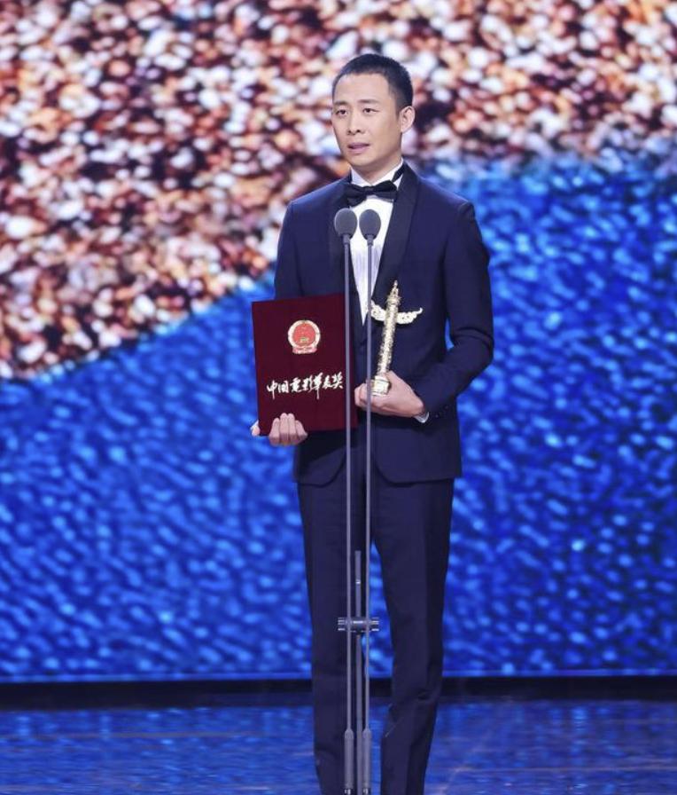 关晓彤于文文同框,于文文和关晓彤同框