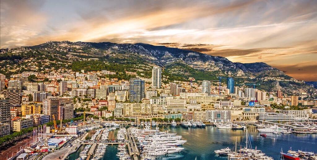 一线城市十大豪宅对比,全球房价最高十大城市中国有几个