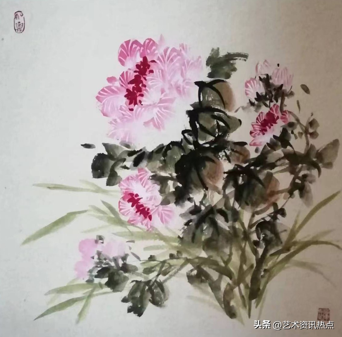 名家推荐|画家李维娜，惟妙惟肖婀娜多姿之芙蓉图