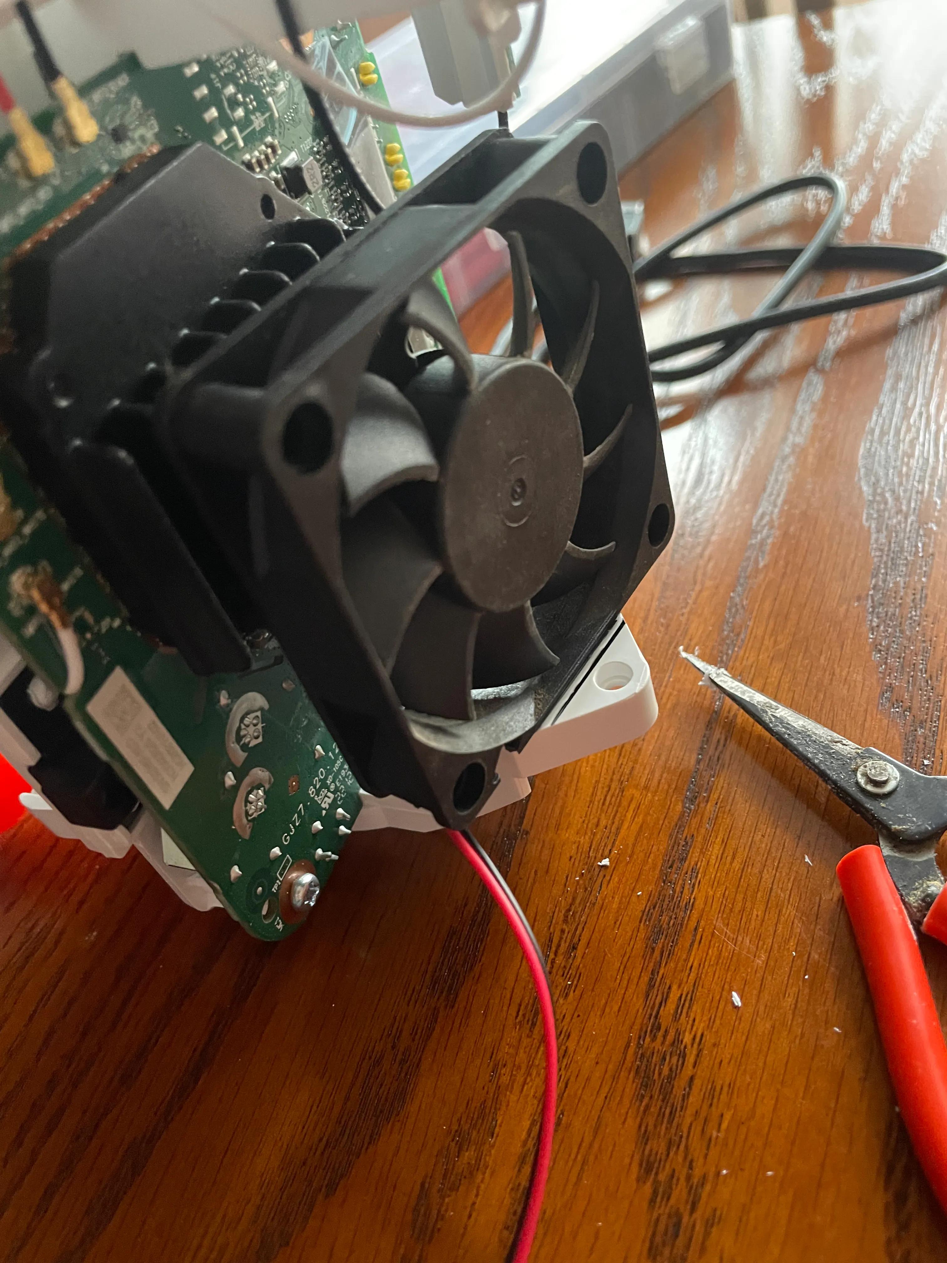 光猫没有usb口怎样接散热风扇,光猫散热风扇