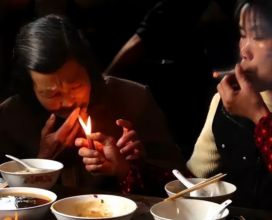 7种香烟被列入黑名单你还在吸吗,这三种香烟最好别碰已列入黑名单