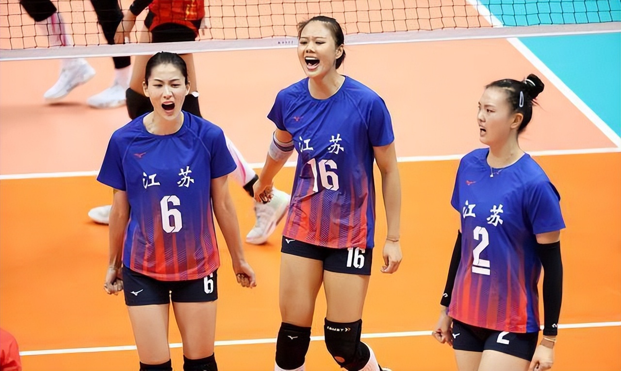 刁琳宇蔡斌拥抱,刁琳宇李盈莹蔡斌