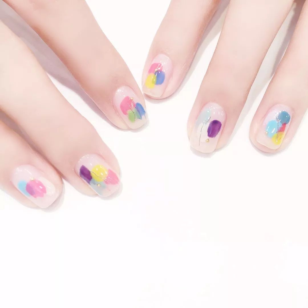 简单又纯又欲的美甲图文,不俗气简单又好看的美甲