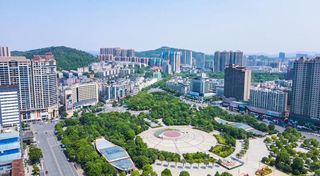 郴州五岭板块和城东板块,郴州五岭板块有什么优点