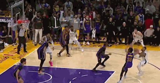 丁威迪雄鹿队,丁威迪雄鹿追身三分