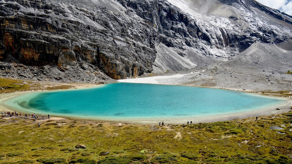 夏天自驾游最凉快的地方,旅游十大必去的地方中国夏天