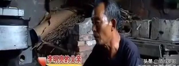 37岁博士不工作在家啃老,37岁博士在家啃老不工作为什么