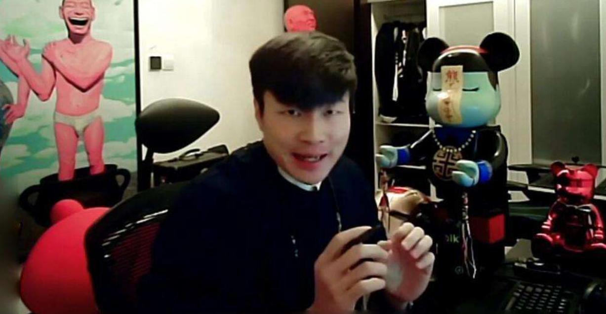 自称月入千万，曾在葫芦岛与警察发生冲突，帝师与小智有何恩怨？