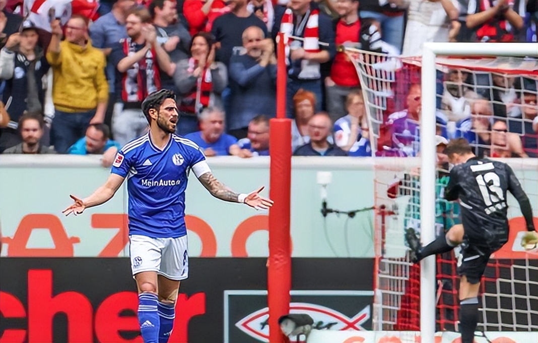 荷乙阿尔梅勒城vs埃因霍温青年队,阿尔梅勒vssbv精英比分预测