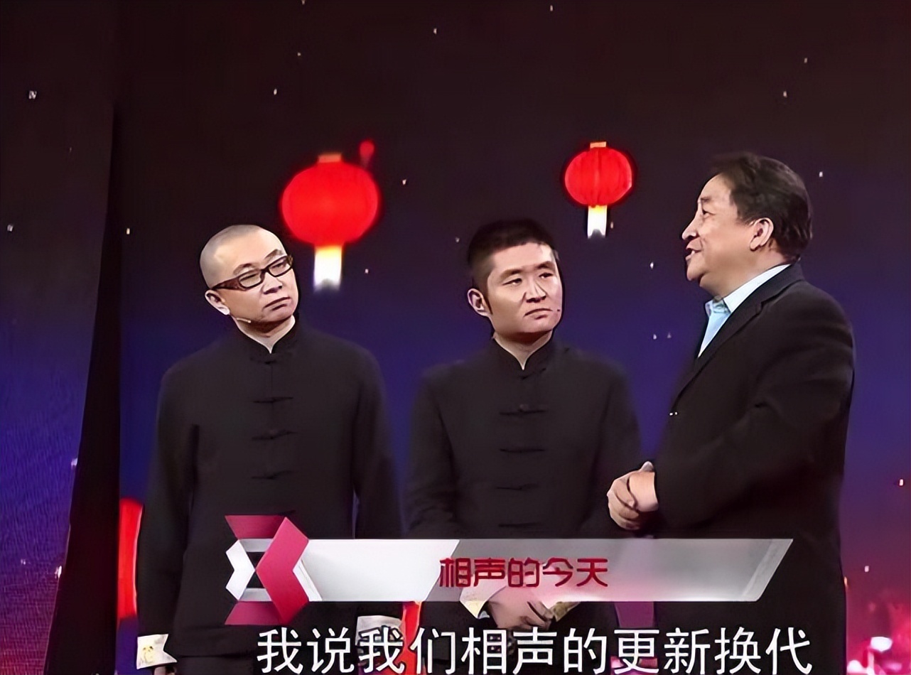 苗阜“出阴招”，线下演出免费观看，经营九年的鼎泰茶社宣告倒闭