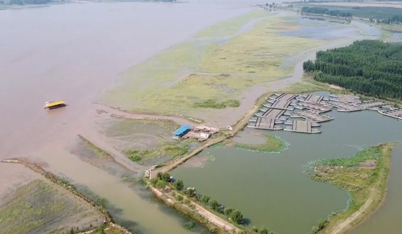 航拍开封：黄河水比市区高7米，地上悬河危险！为何不排沙两岸？