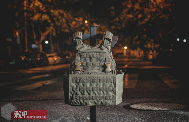 舒适轻薄，功能全面——PewTactical复刻SCARABSC10背心简评