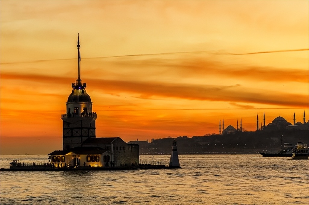 老了以后如何避免孤独,人老了怎样安度晚年