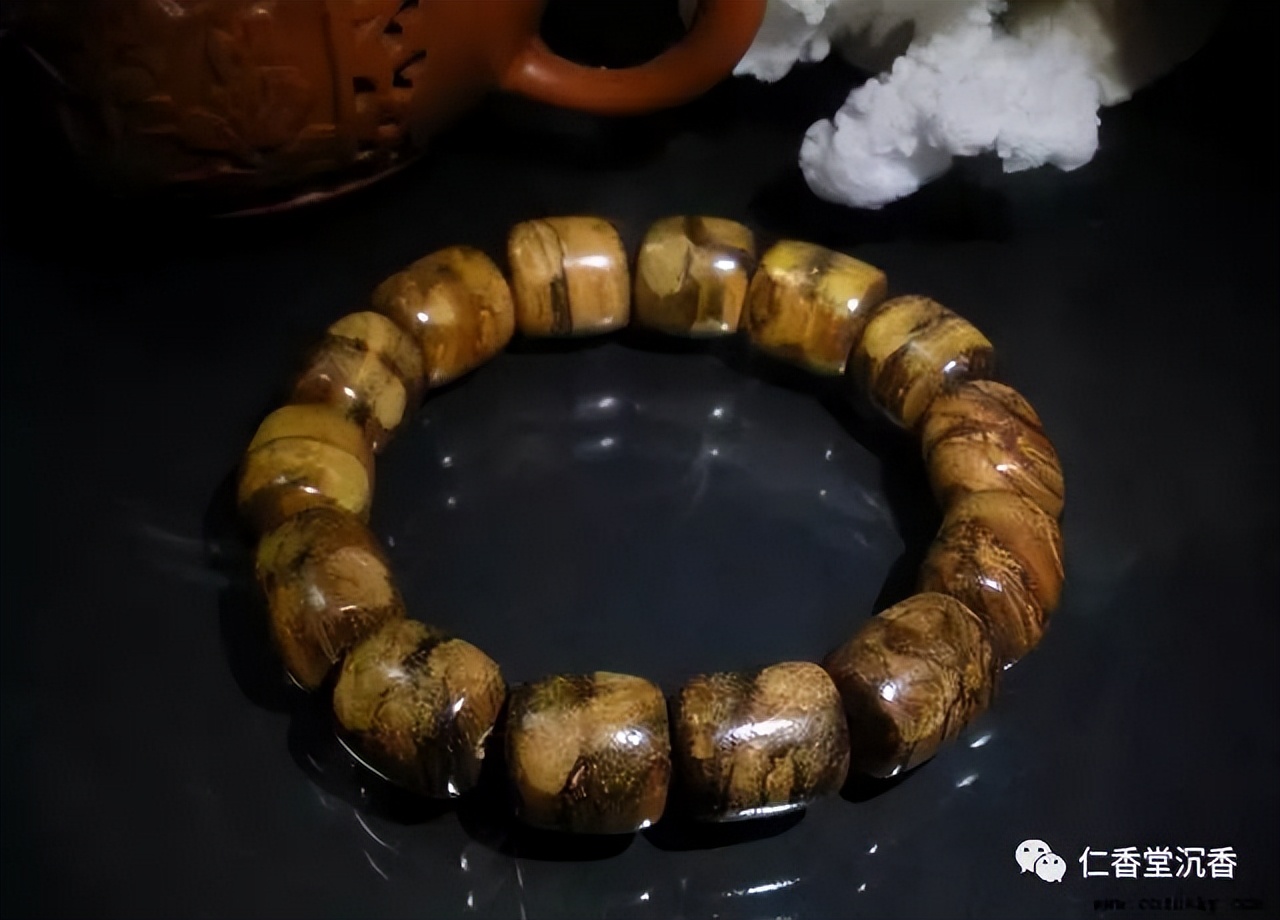 正宗沉香手串的价格多少,越南沉香手串价格表大全