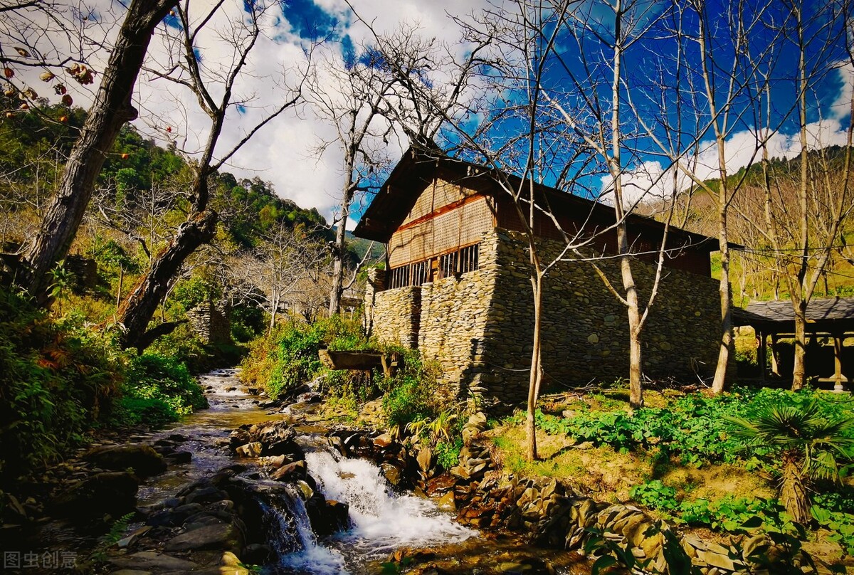 酷热难耐的八月即将过去,天气太热了回云南避暑