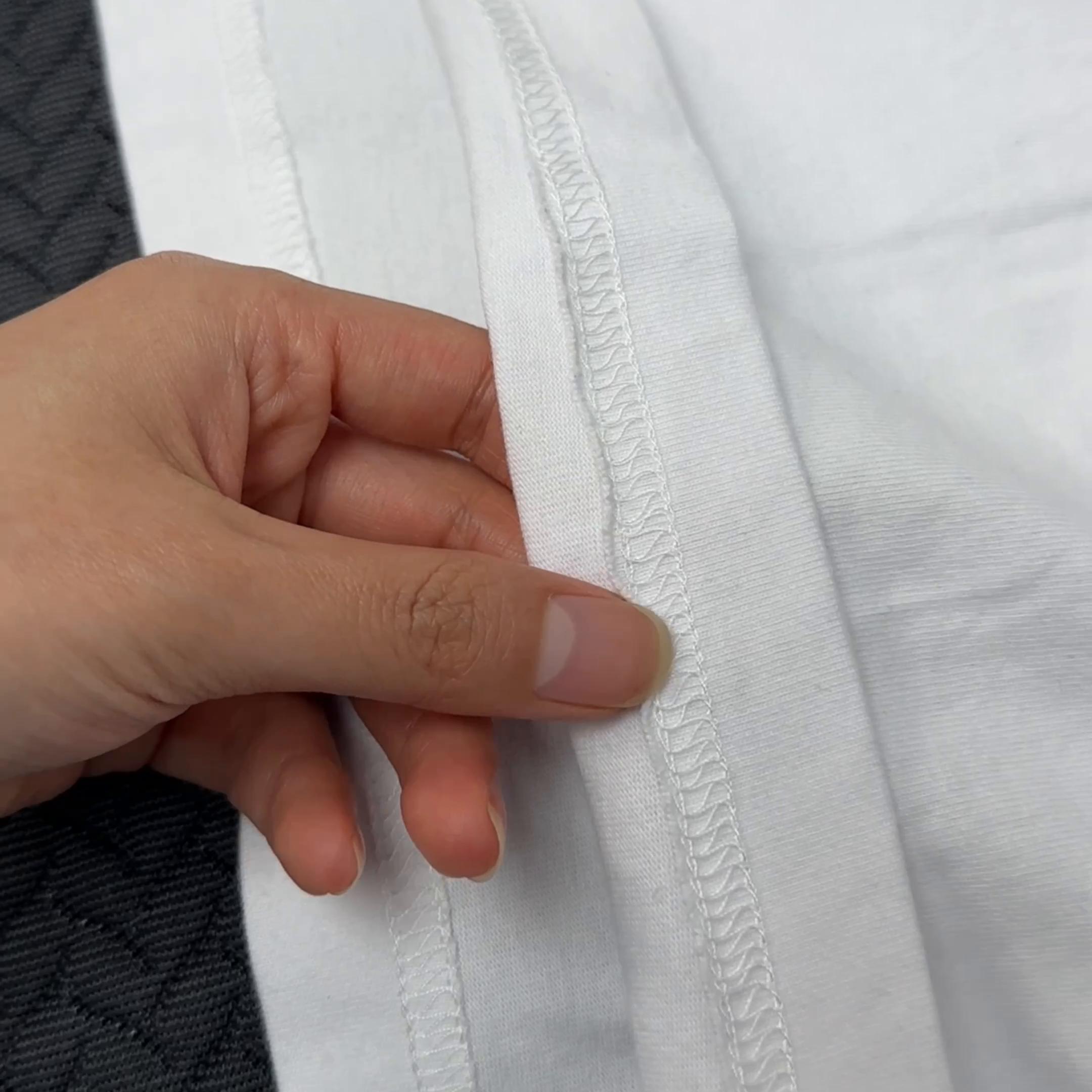 SUPERTOFU短袖口袋T恤测评，视频里面还忘记说了...