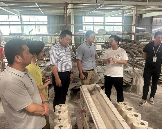 AI榫欏ご浼佷笟,涓庝竷瀹禷i绉戞妧鍏徃楂樼浼氶潰